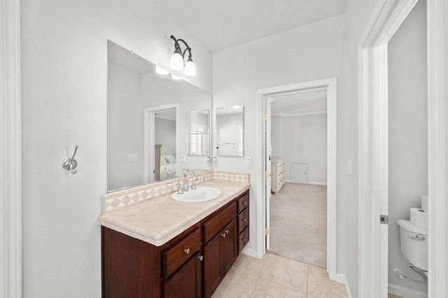 949 Courtyards Loop, Lincoln, CA 95648