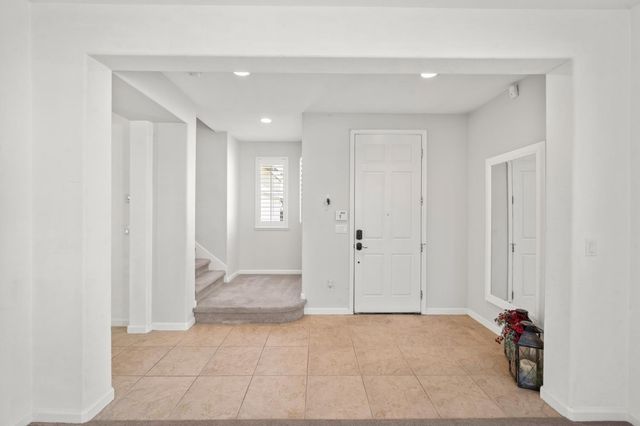 949 Courtyards Loop, Lincoln, CA 95648