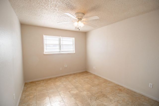 7404 Avenue W, Lubbock, TX 79423