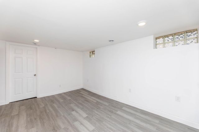 5214 Oliver Avenue N, Minneapolis, MN 55430