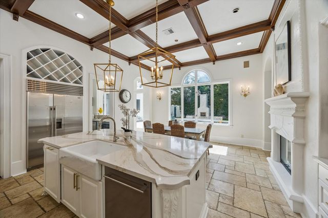 4538 Beech Street, Bellaire, TX 77401