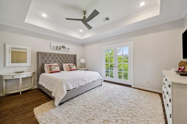 4538 Beech Street, Bellaire, TX 77401