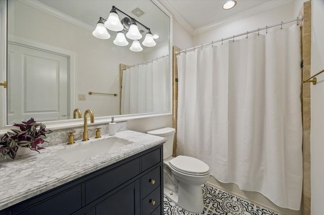 4538 Beech Street, Bellaire, TX 77401