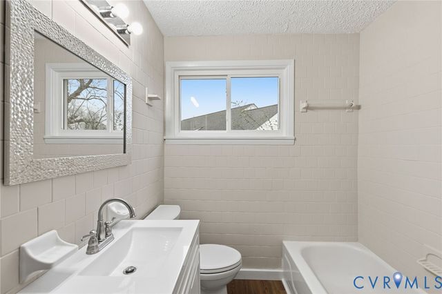 302 Meadowspring Rd, Henrico, VA 23223