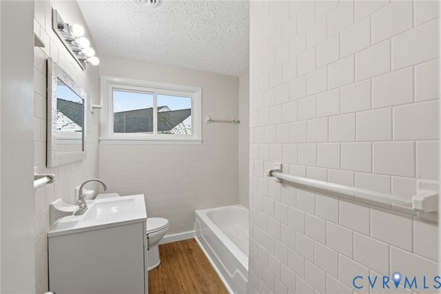 302 Meadowspring Rd, Henrico, VA 23223