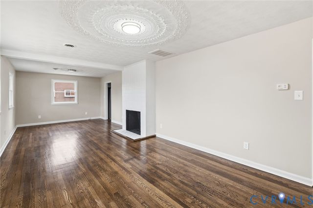 302 Meadowspring Rd, Henrico, VA 23223