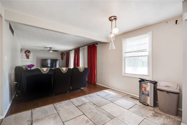 6440 Westanna Drive, Dayton, OH 45426