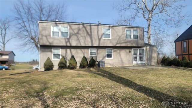 6440 Westanna Drive, Dayton, OH 45426