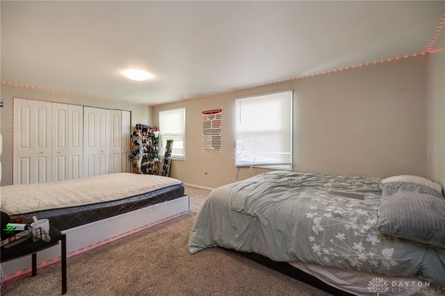 6440 Westanna Drive, Dayton, OH 45426