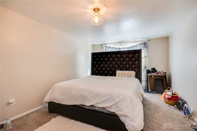 6440 Westanna Drive, Dayton, OH 45426