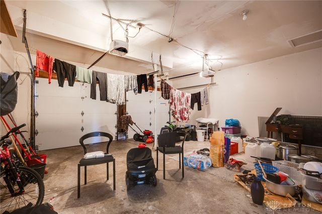 6440 Westanna Drive, Dayton, OH 45426