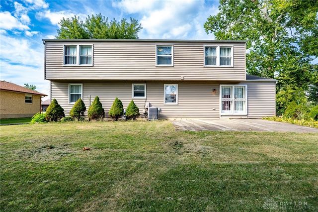 6440 Westanna Drive, Dayton, OH 45426