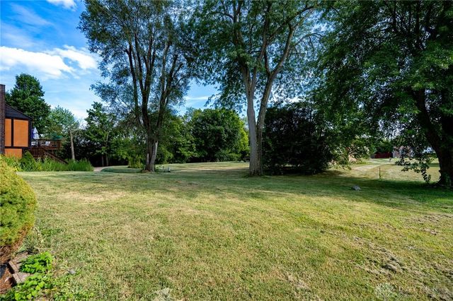 6440 Westanna Drive, Dayton, OH 45426