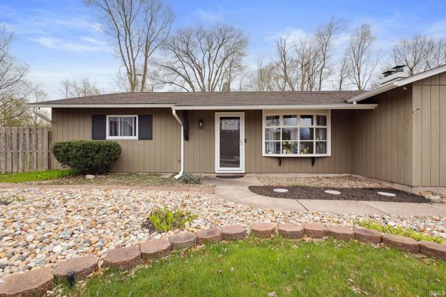3626 Cooper Court, South Bend, IN 46614
