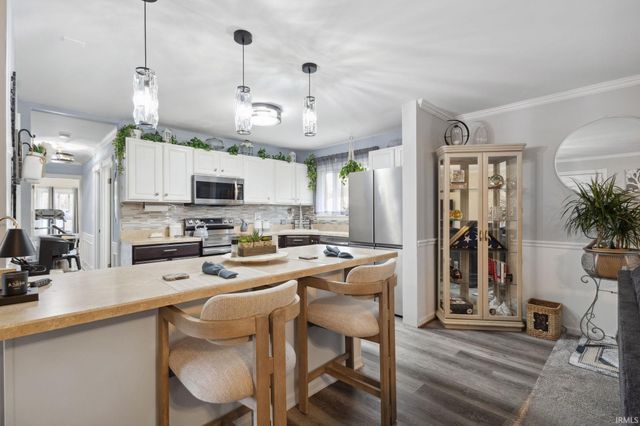 3626 Cooper Court, South Bend, IN 46614