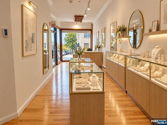 324 Broad Avenue, Palisades Park, NJ 07650