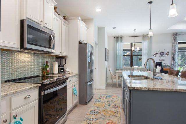 2900 BEAVER TERRACE, North Port, FL 34286