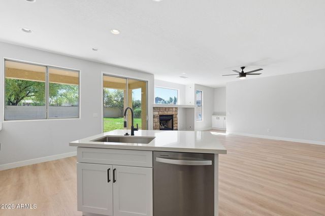 4087 E Sidewinder Court, Gilbert, AZ 85297