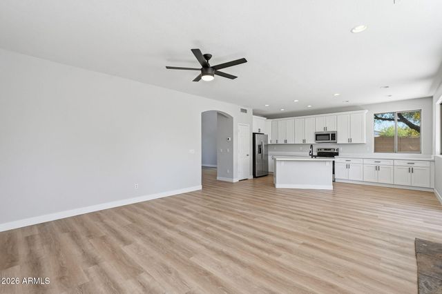 4087 E Sidewinder Court, Gilbert, AZ 85297