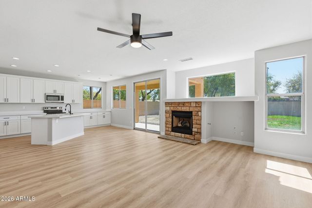 4087 E Sidewinder Court, Gilbert, AZ 85297