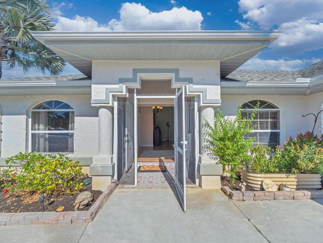 1149 SE Cambridge Drive, Port St. Lucie, Port St Lucie, FL 34952