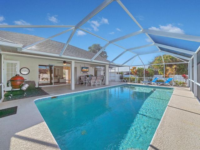 1149 SE Cambridge Drive, Port St. Lucie, Port St Lucie, FL 34952