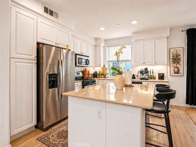 545 N Chardonnay Drive, Covina, CA 91723