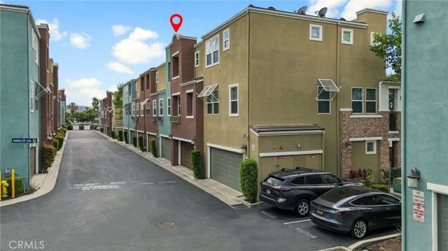 545 N Chardonnay Drive, Covina, CA 91723