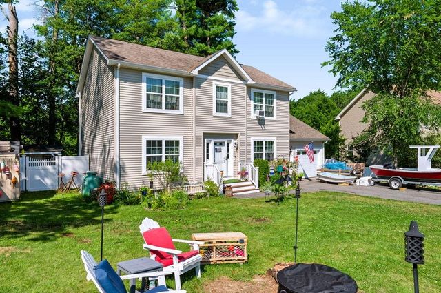 19 Hiltons Lane, Rochester, NH 03868