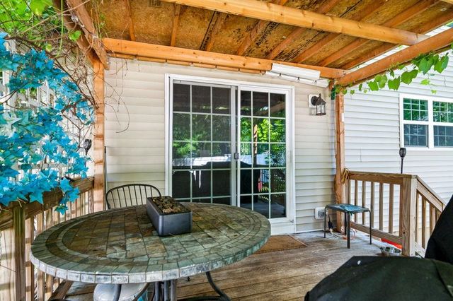 19 Hiltons Lane, Rochester, NH 03868