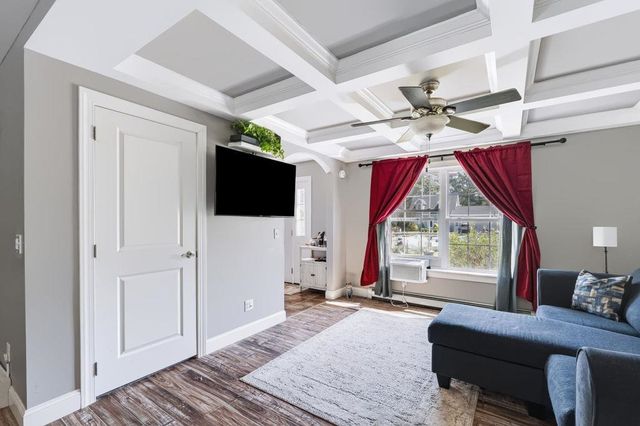19 Hiltons Lane, Rochester, NH 03868