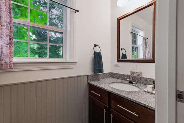 19 Hiltons Lane, Rochester, NH 03868