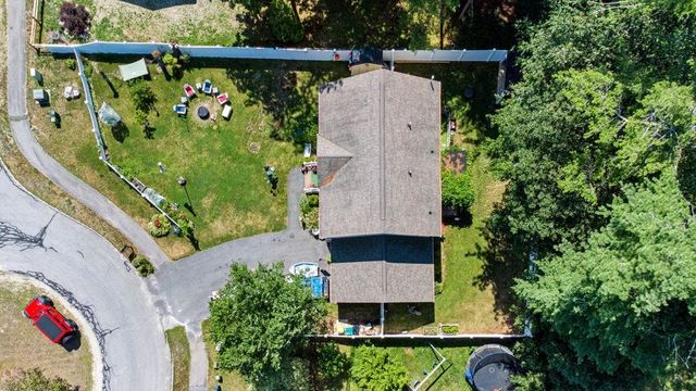 19 Hiltons Lane, Rochester, NH 03868
