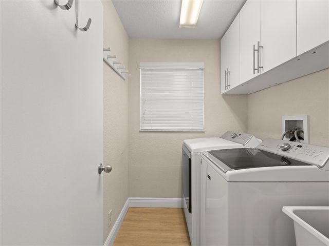 833 Heron Road, Weston, FL 33326