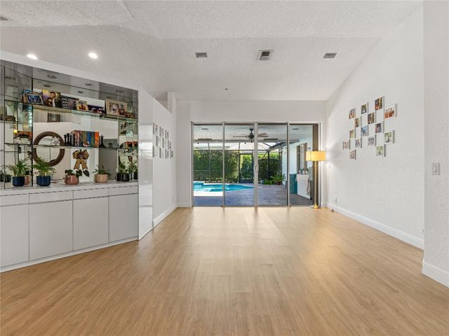 833 Heron Road, Weston, FL 33326