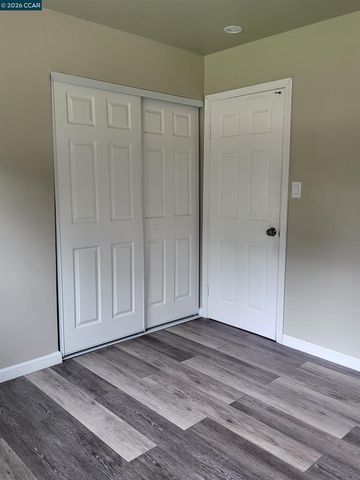 2420 Tomar Ct, Pinole, CA 94564