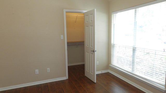 613 Hickory Run DR, Cedar Park, TX 78613