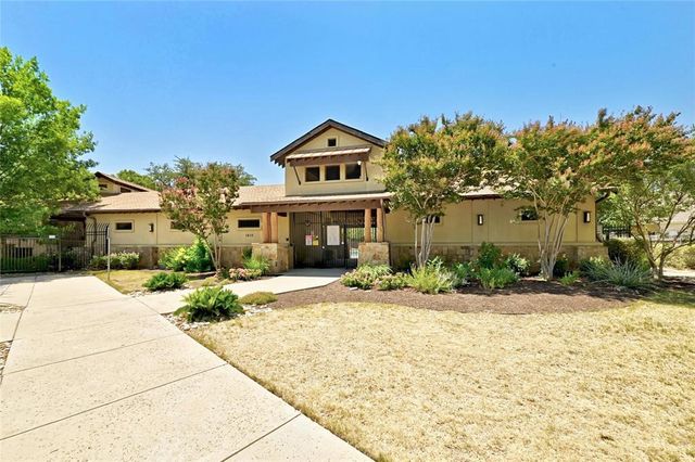 613 Hickory Run DR, Cedar Park, TX 78613