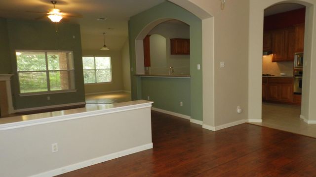 613 Hickory Run DR, Cedar Park, TX 78613