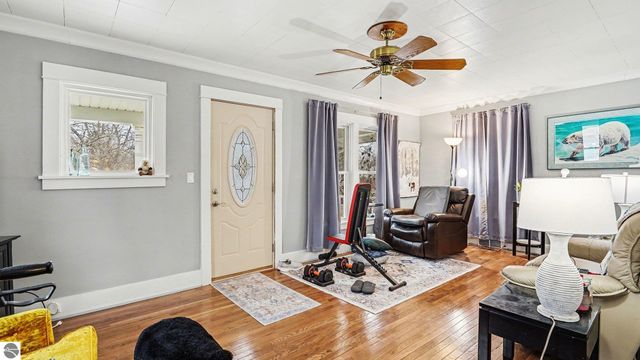 124 S State Street, Alma, MI 48801