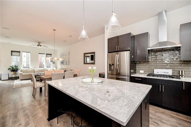 1224 Chelsea Circle NW, Atlanta, GA 30318