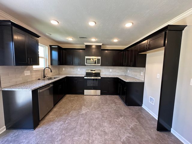 2682 Inverness Drive, Hephzibah, GA 30815