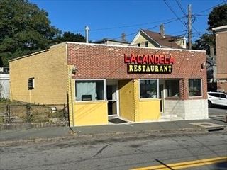 811-813 County Street, New Bedford, MA 02740