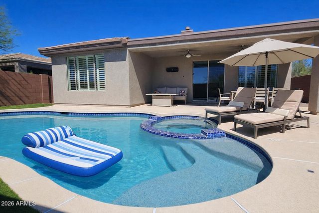 1705 W TURTLE HILL Drive, Anthem, AZ 85086