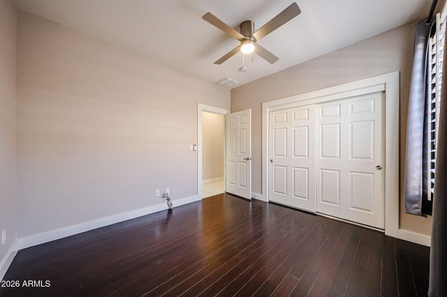 1705 W TURTLE HILL Drive, Anthem, AZ 85086