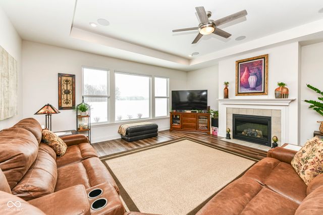 12535 Tidecrest Drive, Fishers, IN 46037