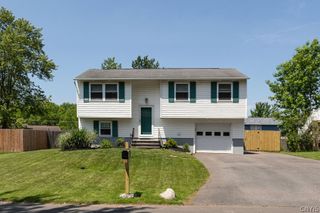 4748 Freestone Road, Clay, NY 13090