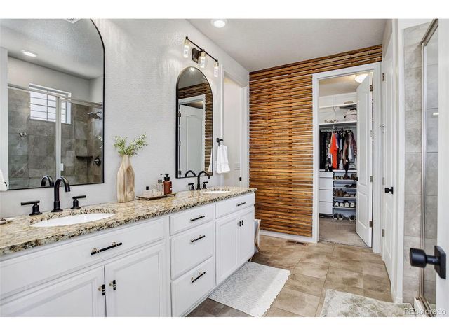 7771 Fraser River Cir, Littleton, CO 80125