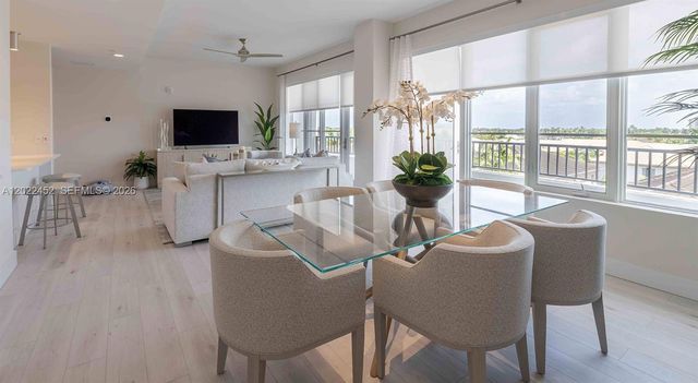 151 NE 5th Ave Lux Townhouese, Delray Beach, FL 33483