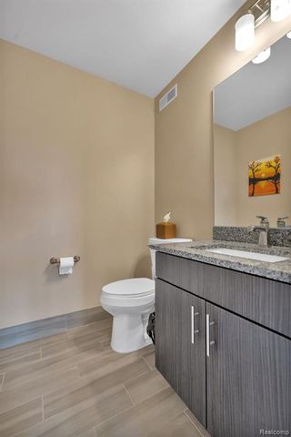 22338 Abbey Lane, Dearborn, MI 48124
